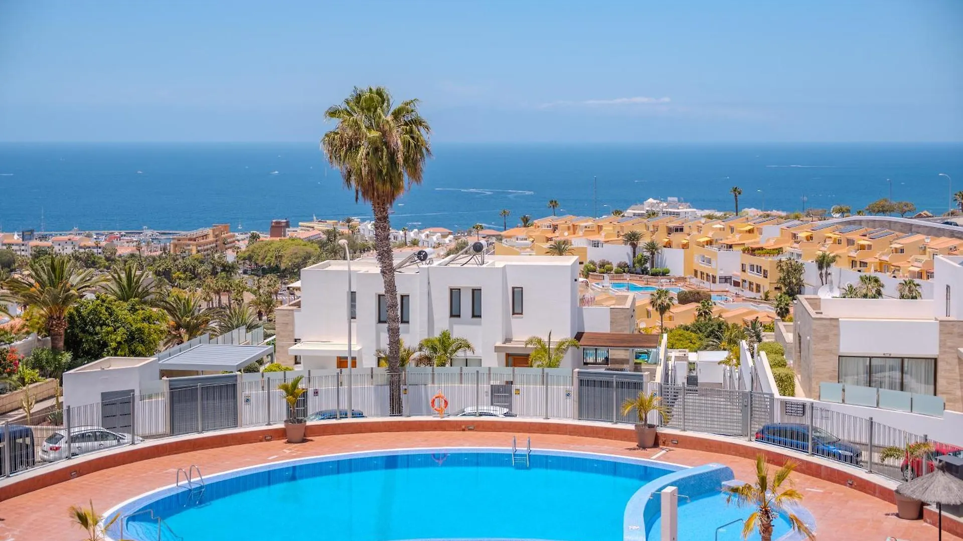 Colinablanca Sunset View By Paramount Holidays Costa Adeje  Lägenhet